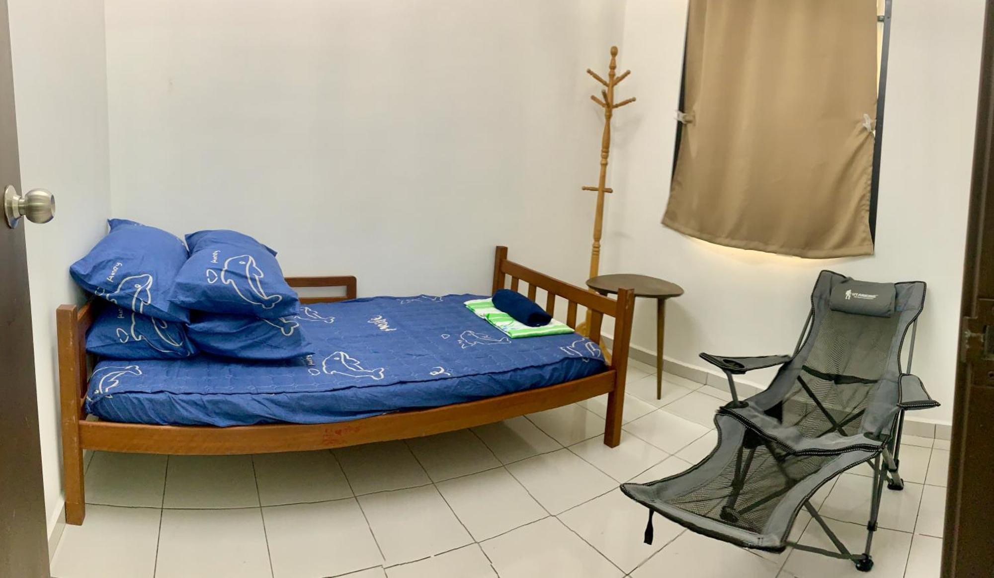 Homestay Cikgu Nora Near Uthm Kptm Kktm Ipg Moslim Onli Kampong Seri Gading Luaran gambar